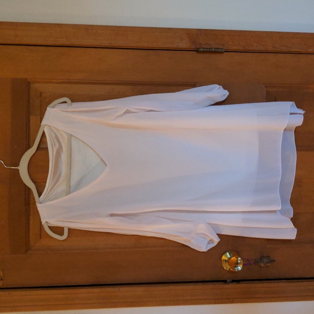 White Amoin Long Open Sleeve Cold Shoulder Chiffon V Neck Tunic Blouse Size M